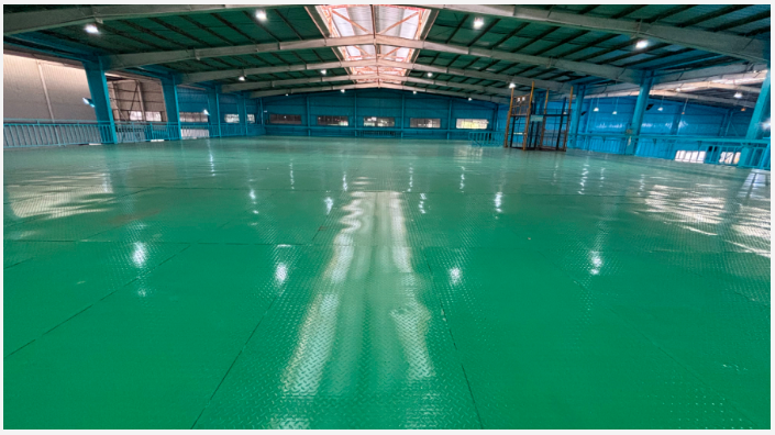 二樓鋼結(jié)構(gòu)夾層：地衛(wèi)士環(huán)氧防銹無(wú)塵地坪漆完工圖