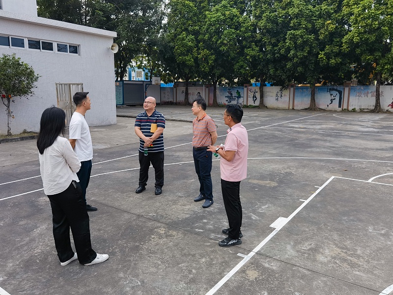 地衛(wèi)士團(tuán)隊(duì)實(shí)地勘察