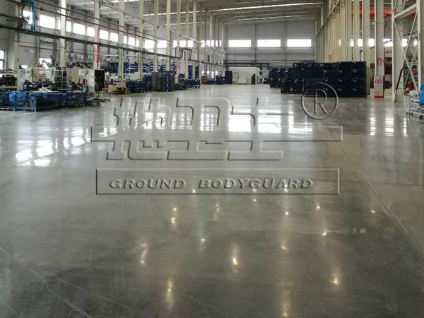 固化劑地坪優勢,混凝土固化劑地坪,固化地坪施工,地衛士地坪,佛山固化劑地坪,固化劑地坪工程,廠房固化劑地坪,車間固化地坪,水泥固化地坪