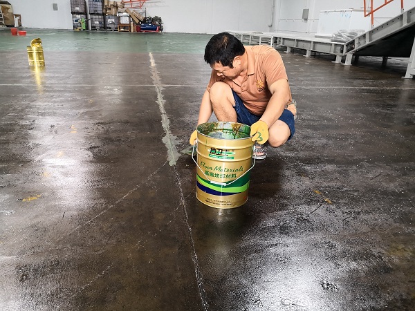 滾面耐壓砂漿型環(huán)氧地坪,地坪漆完工圖,環(huán)氧地坪漆工程,佛山地坪漆,廠房地坪漆,車間環(huán)氧地坪漆,地衛(wèi)士地坪,地坪漆施工,打磨地面,環(huán)氧地坪漆工程施工