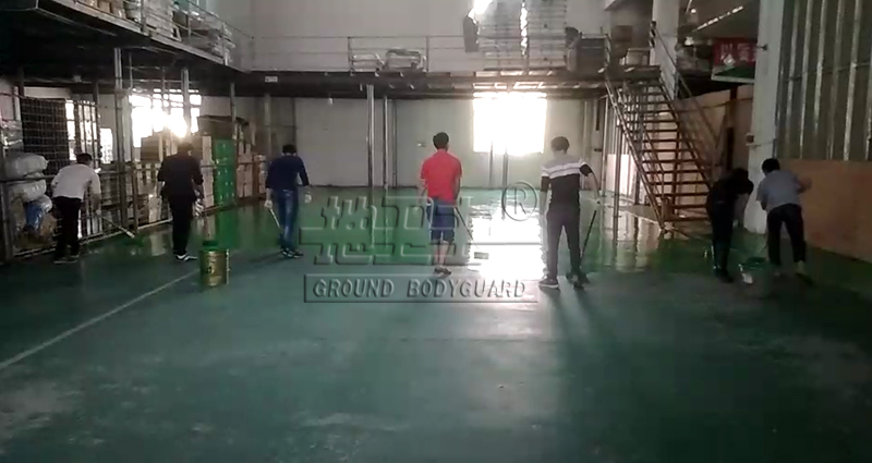 自己刷地坪漆,100平方刷地坪漆要多少材料,地衛士地坪,自己刷地坪漆,地坪漆材料價格