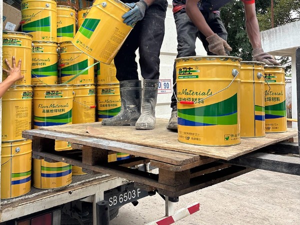 走出國門-地衛士地坪漆廠家攜專業方案亮相馬來 技術指導獲高度認可